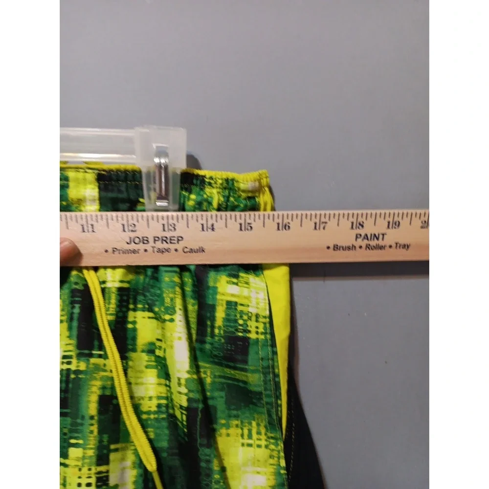 Nike Swim Trunks Mens M Green Neon Swoosh Logo Elastic Waist Drawstring NWOT